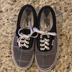 Vans Shoes.Grey/Red/Black.Women’s Size 6.5